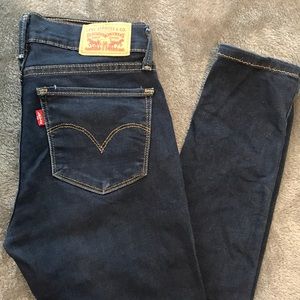 Levi’s 710 Super skinny jeans